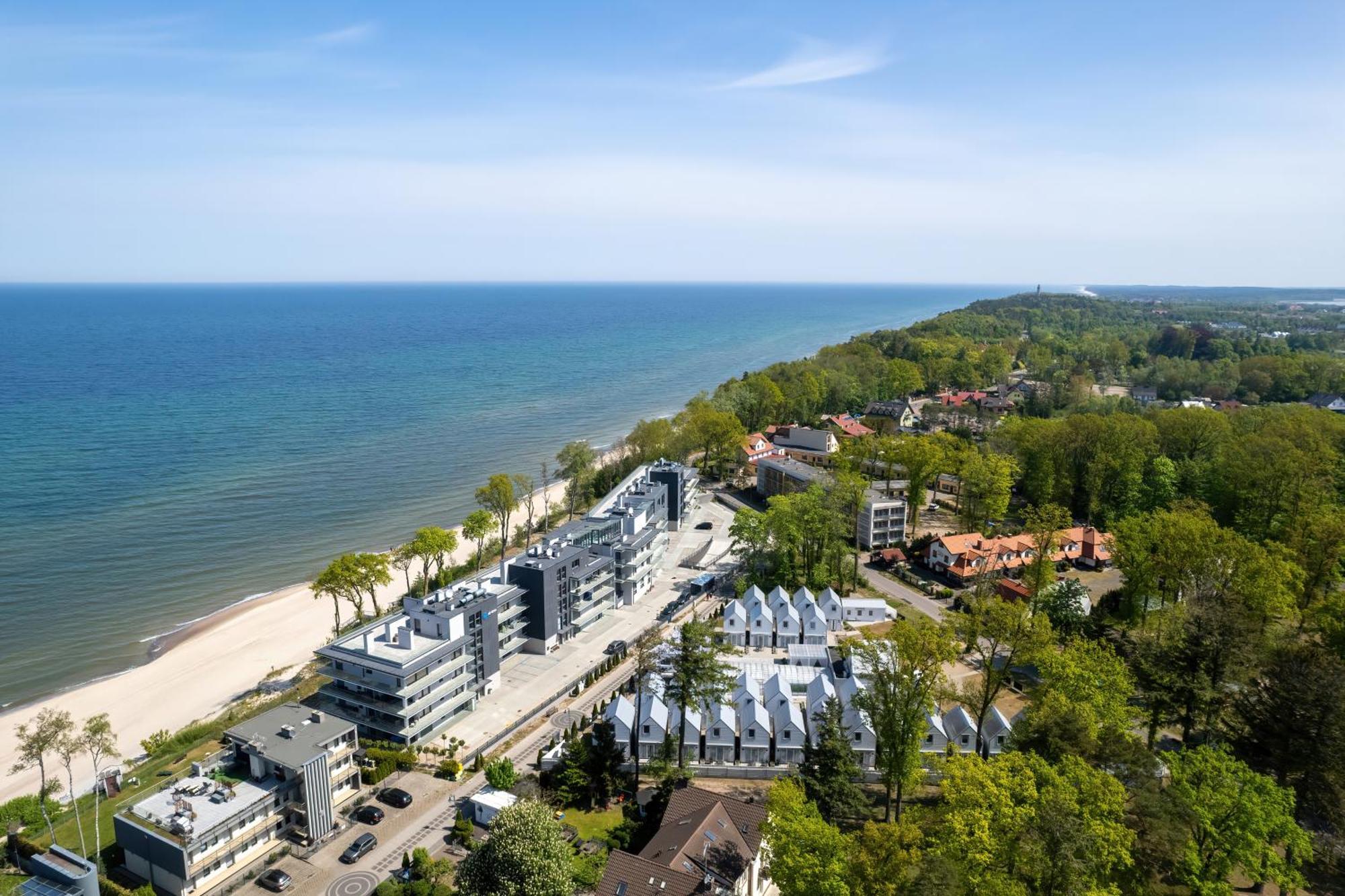 Hs Apartamenty Hevenia Sun Widok Na Morze Rewal Ngoại thất bức ảnh